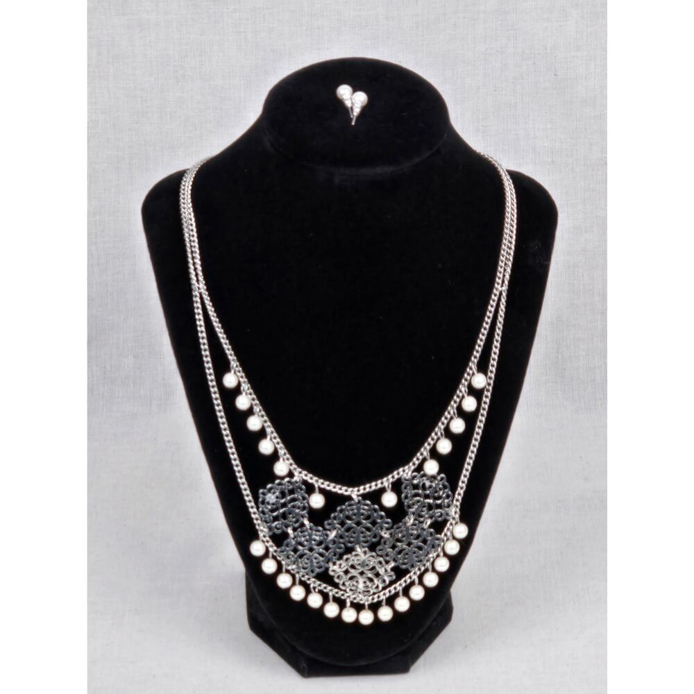 Jessica Simpson Silver-tone & Pearl Necklace & Faux Pearl Earrings ~ Cute Set